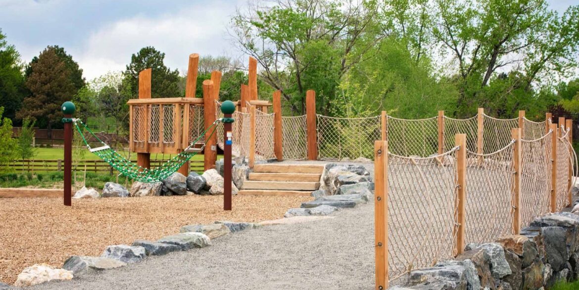 HPM-John-Meade-Park-Playground-fence